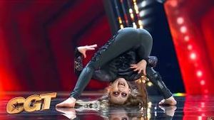 Video post by @cangottalent on YouTube