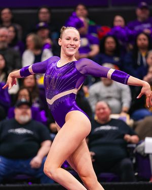 Image post by @uwgymnastics on Instagram