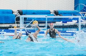 Image post by @sjsuwomenswaterpolo on Instagram