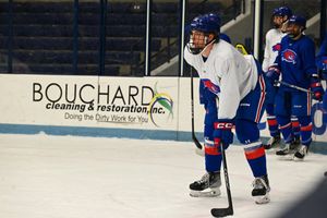 Image post by @RiverHawkHockey on Twitter