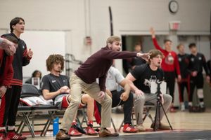 Image post by @niu_wrestling on Instagram