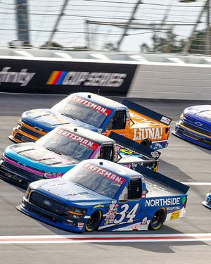 Image post by @echoparkspeedway on Instagram