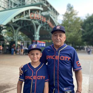 Image post by @houstonpubmedia on Instagram