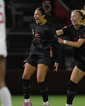 Image post by @uscwsoccer on Instagram