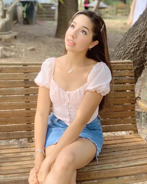 Image post by @itssarahgrace on Instagram