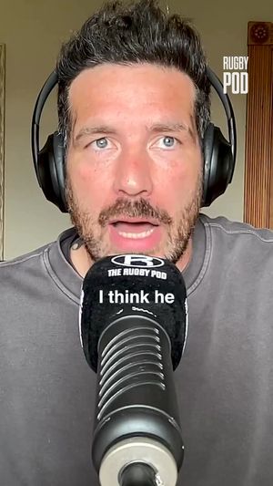 Video post by @therugbypod on Facebook