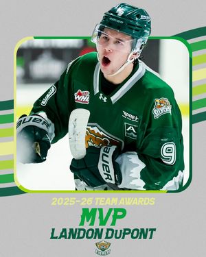 Image post by @everett_silvertips on Instagram