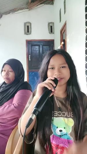 Video post by @da7april on TikTok
