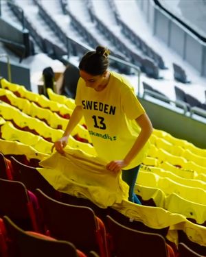 Video post by @swebasketball on Facebook