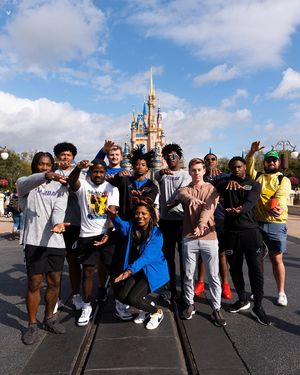 Image post by @gatorsfb on Instagram