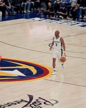 Image post by @cp3 on Instagram