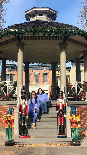 Video post by @gilmoregirlsonly on Instagram