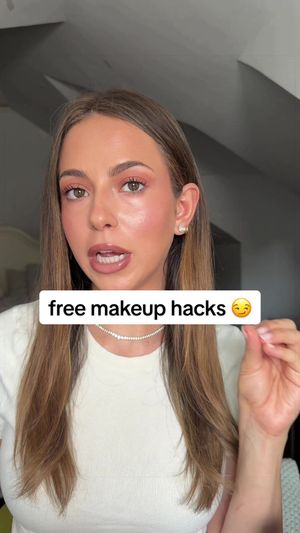 Video post by @anyaweitz on TikTok