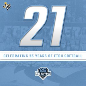 Image post by @etbu_softball on Instagram