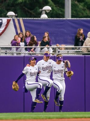 Image post by @uwathletics on Instagram