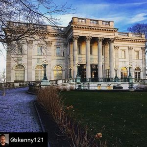 Image post by @newport.mansions on Instagram