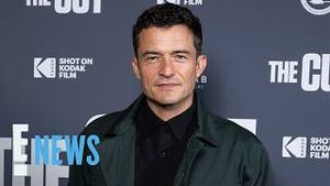 Video post by @enews on YouTube