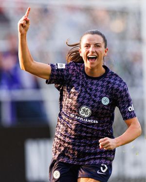 Image post by @RacingLouFC on Twitter