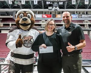 Image post by @thehersheybears on Instagram