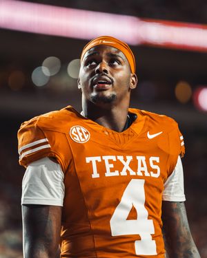 Image post by @texasfootball on Instagram