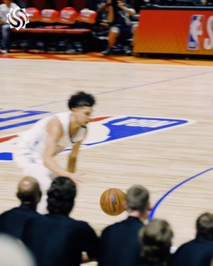 Video post by @gleaguesuns on Facebook