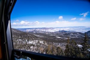 Image post by @visitpikespeak on Instagram