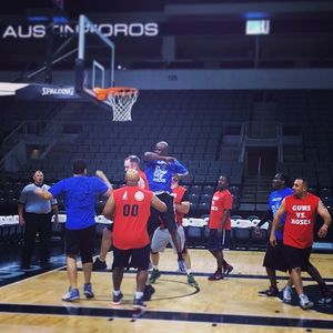 Image post by @austin_spurs on Instagram