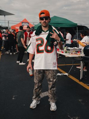 Image post by @devincarvajal on Instagram