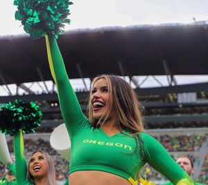 Image post by @oregoncheer on Instagram
