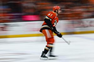 Image post by @AnaheimDucks on Twitter