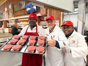 Image post by @stewleonards on Instagram