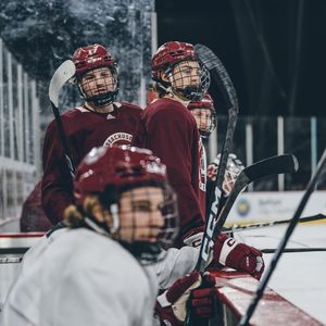 Image post by @umasshockey on Instagram