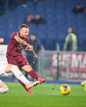 Image post by @officialasroma on Instagram