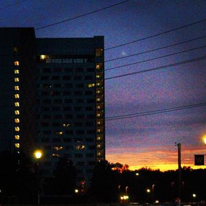 Image post by @westerniluniv on Instagram