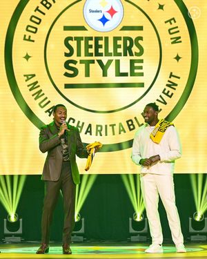 Image post by @steelers on Twitter