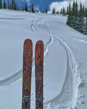 Image post by @j_skis on Instagram