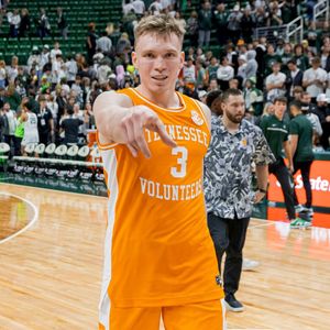 Image post by @vol_sports on Instagram