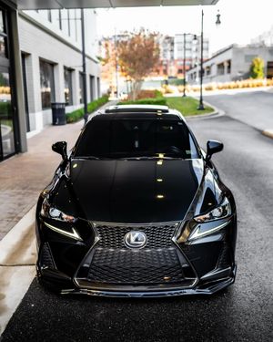 Image post by @zee.driven on Instagram
