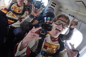 Image post by @txst_hockey on Instagram