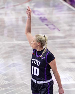 Image post by @tcuwbb on Instagram