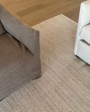 Image post by @emilymichellehome on Instagram