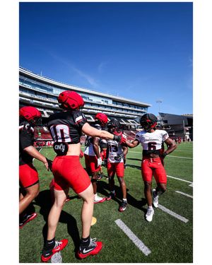 Image post by @gobearcatsfb on Instagram