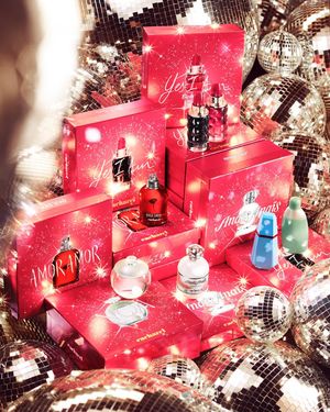 Image post by @cacharelparfums on Instagram