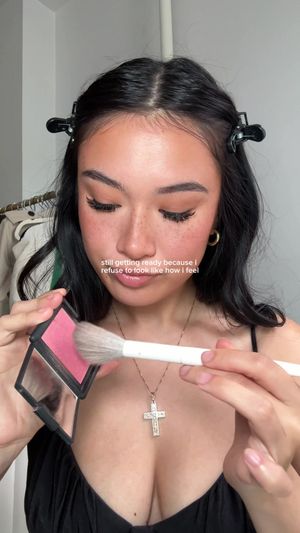 Video post by @virtualkayla on TikTok