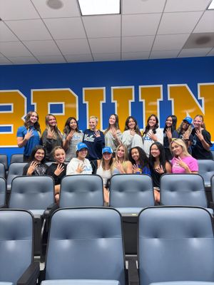Image post by @uclagymnastics on Instagram