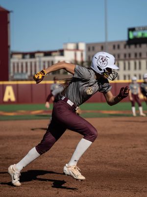 Image post by @gophersoftball on Instagram