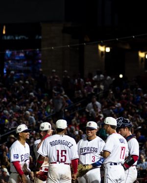 Image post by @rrexpress on Instagram