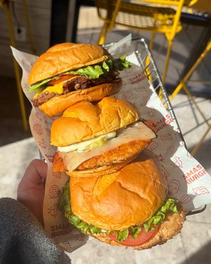 Image post by @smashburger on Instagram