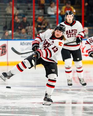 Image post by @echlhockey on Instagram