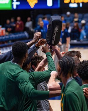 Image post by @BaylorMBB on Twitter